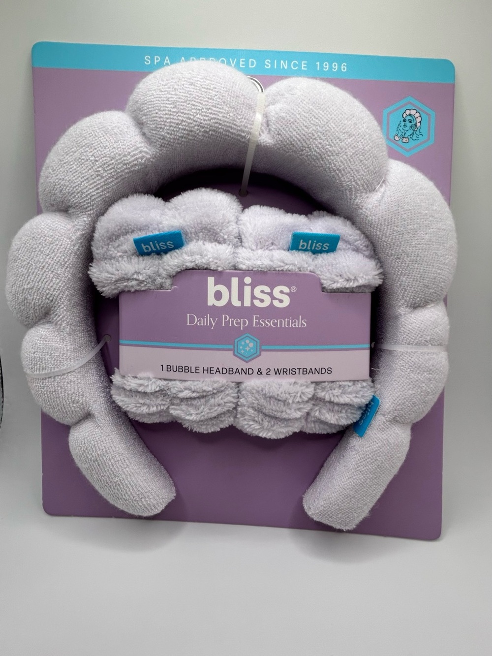 Gift Bundle - Picture 7 of 10